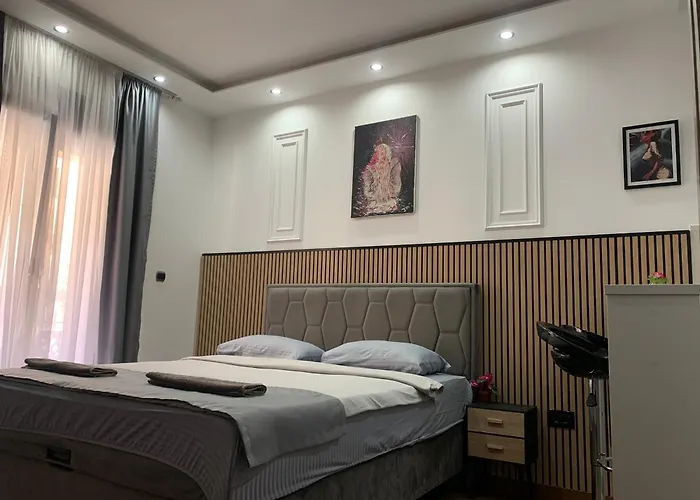 Ad Luxury